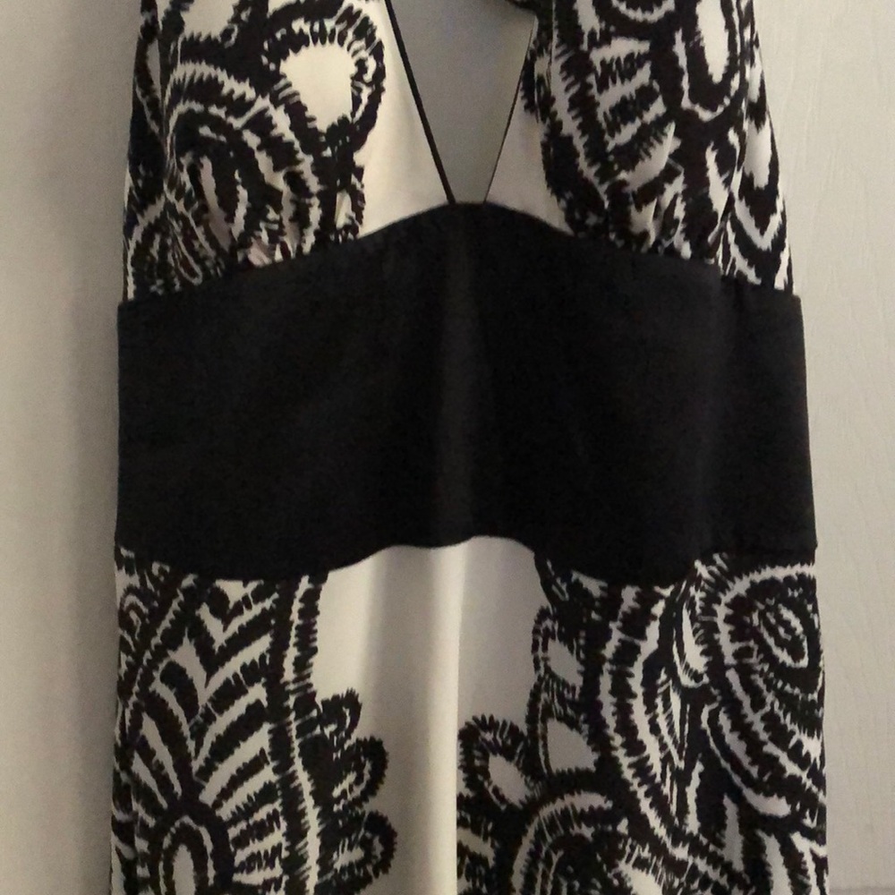 Sundress - Picture 3 of 6